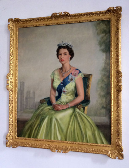 Gilded frame for an oil portrait